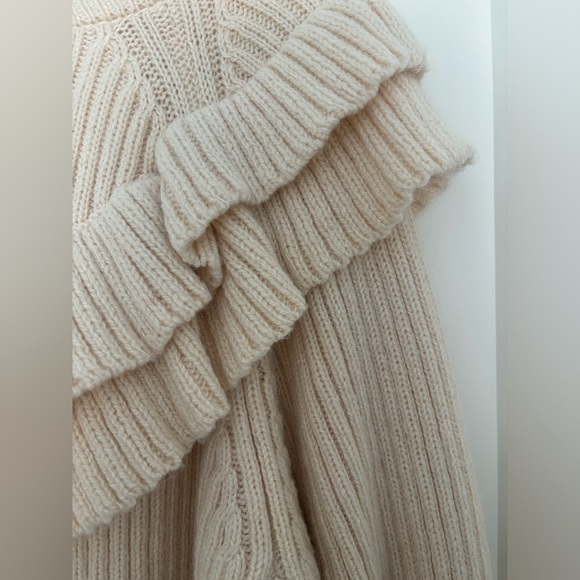 H&M Chunky Style Sweater - Picture 5 of 6